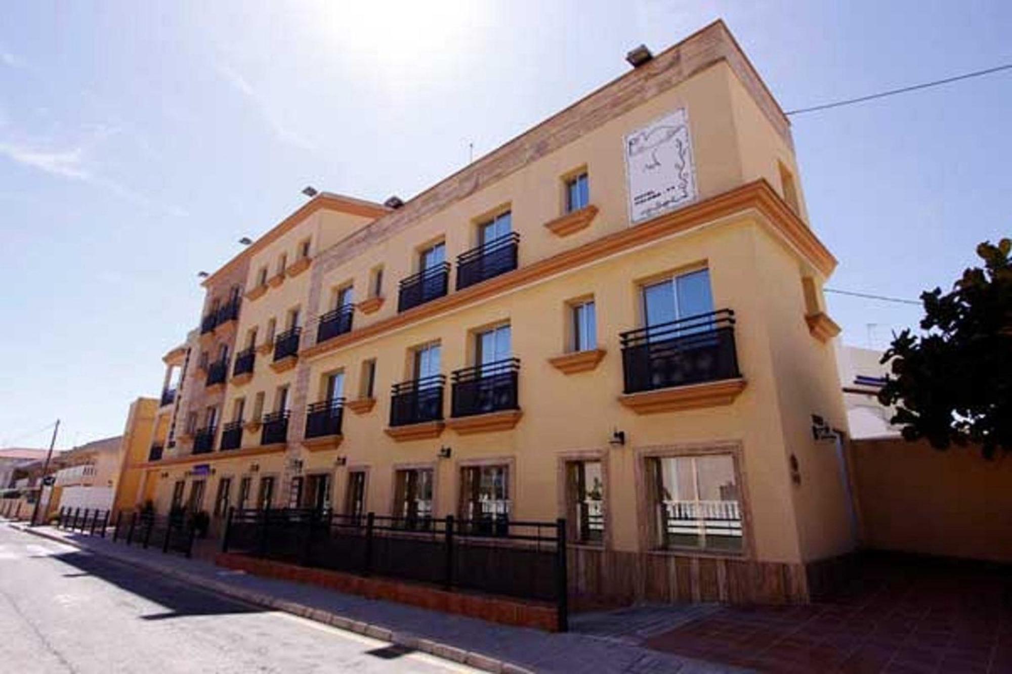 Hotel Paloma Сан Педро дел Пинатар Екстериор снимка