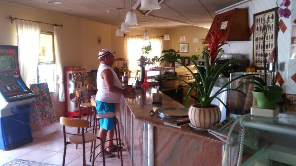 Hotel Paloma Сан Педро дел Пинатар Екстериор снимка